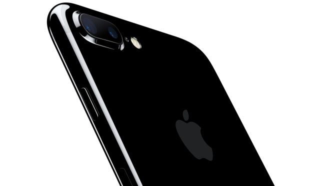 Should you Buy the Apple iPhone 7? (By: Vaibhav Pradip)